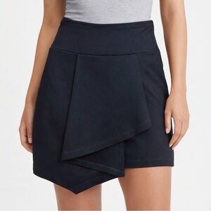 NWT Susana Monaco XS Black Asymmetric Mini Skirt